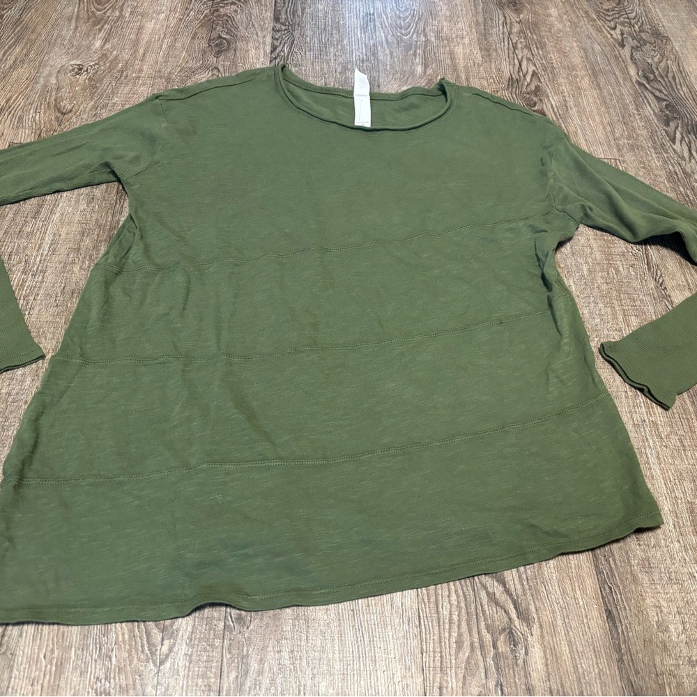 NWT! Amadi for Anthropologie Long Sleeve Shirt size Medium